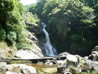 見返りの滝 