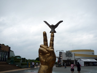 Ｖ鷹モニュメント